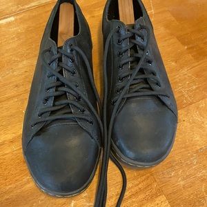 Dr Martens Calmont sneakers
